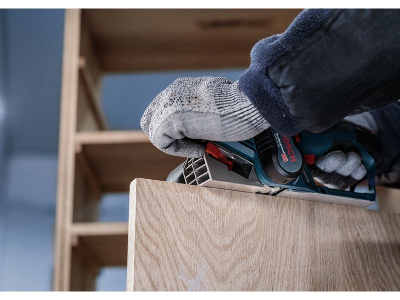 Skobeljni nož Bosch PRO, Dimenzije: 82x5,5x1,1mm, 2608635903